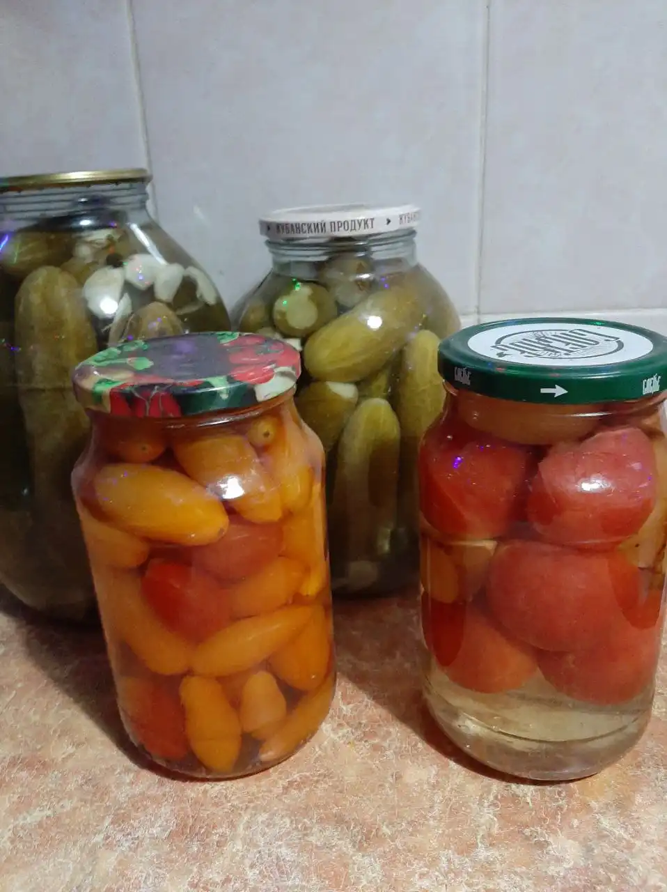 Продажа огурцов и помидоров - Продукты (Барахолка) в Чита