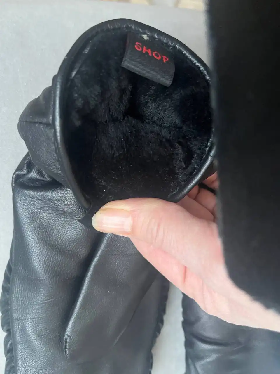 Варежки из натуральной кожи с мехом - Аксессуары (Одежда) в Чита