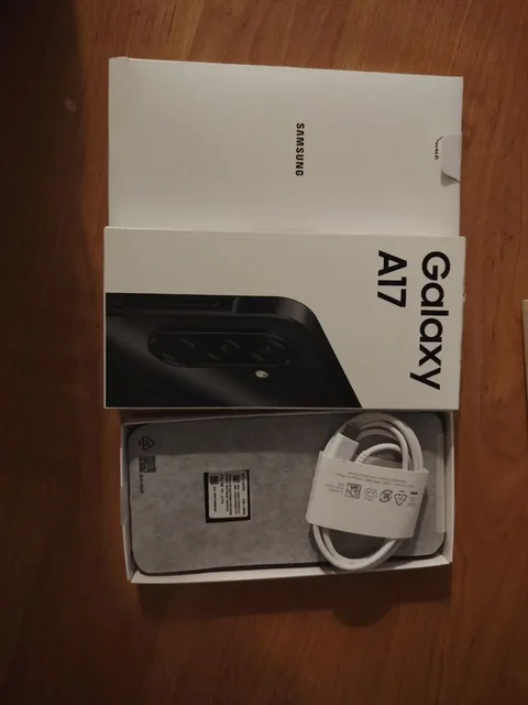 Продам товар на гарантии - Детские товары в Чита