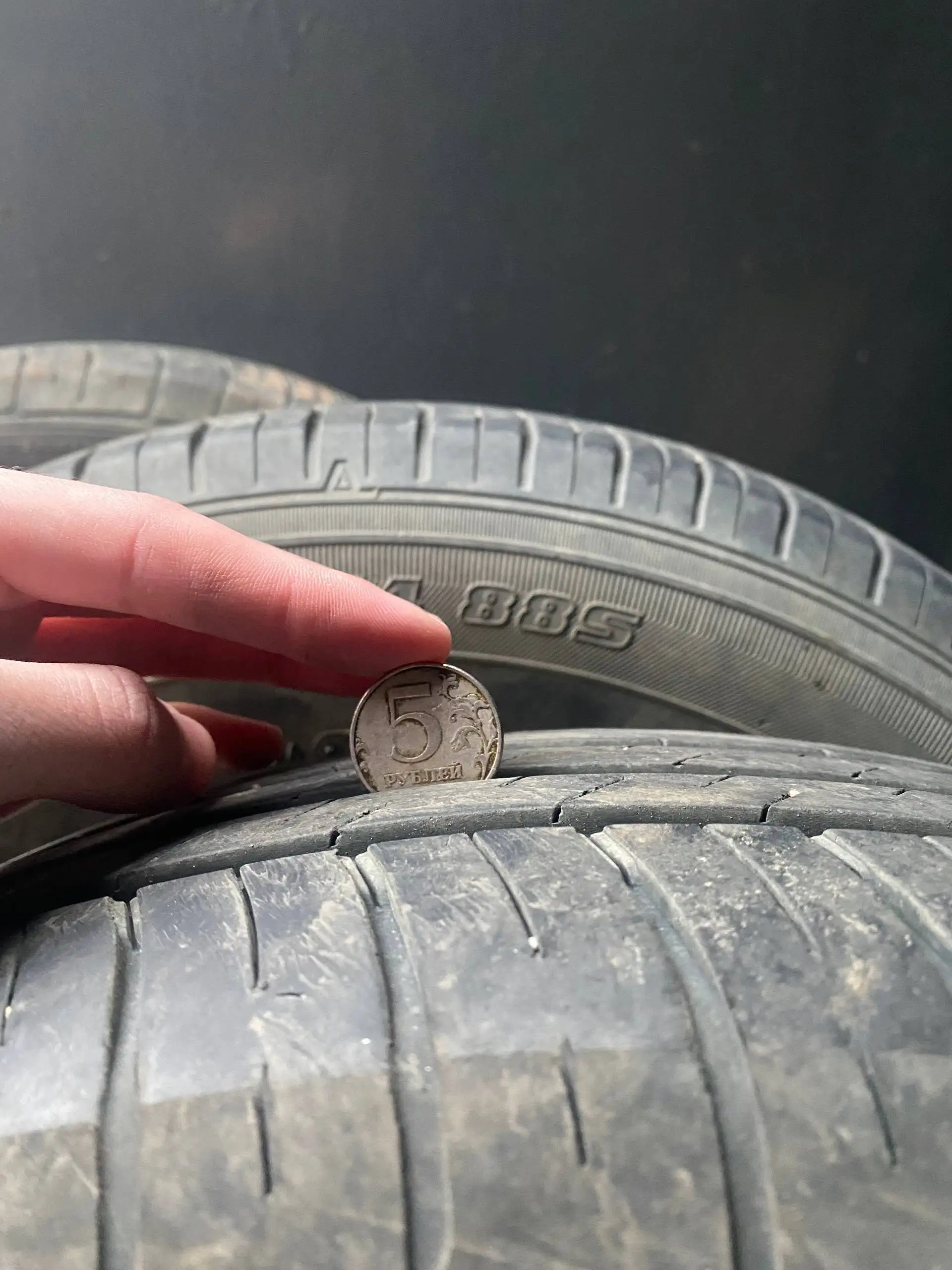 Резина 185/70 R14 - Шины и диски (Авто) в Чита