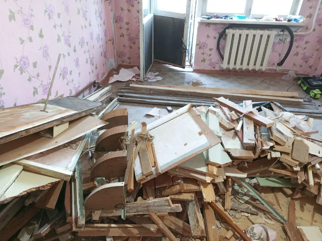 Дрова самовывоз с северного - Для дома и дачи в Неизвестно