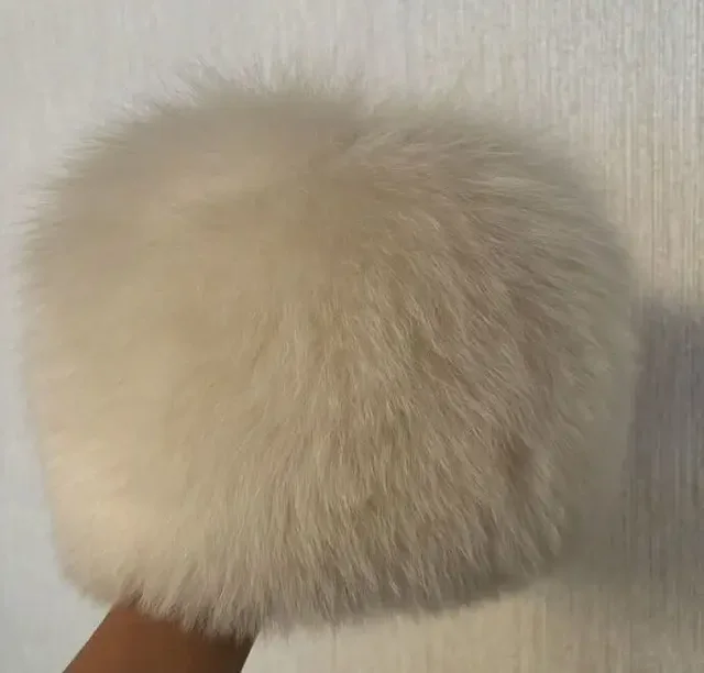 Продам шапку из песца - Спортивная одежда в Чита