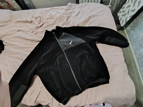 Продам бомбер Nike оригинал - Взрослая одежда в Чита