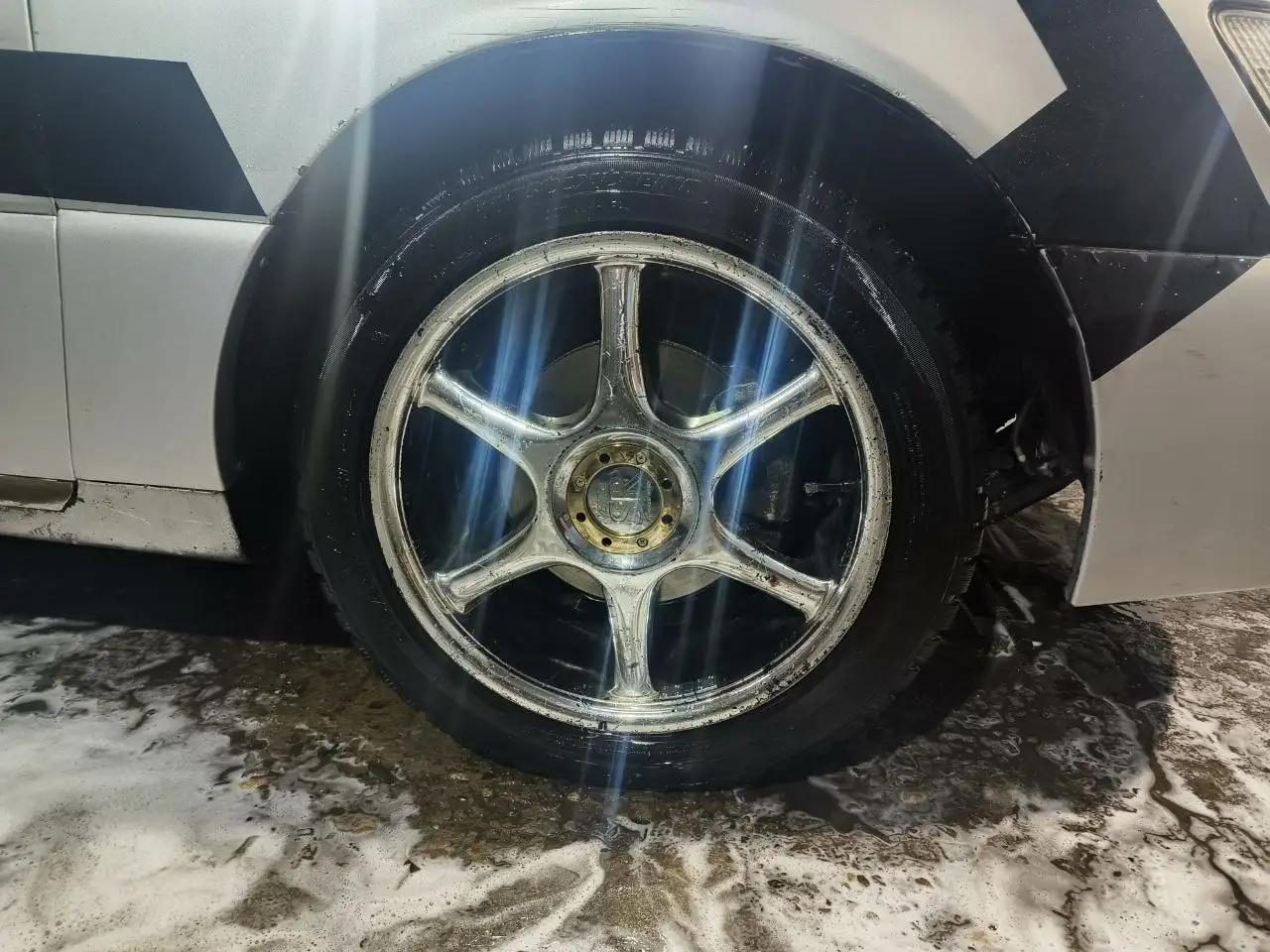 Продам комплект Литья 5/114.3 R17 с зимней резиной - Шины и диски (Авто) в Неизвестно