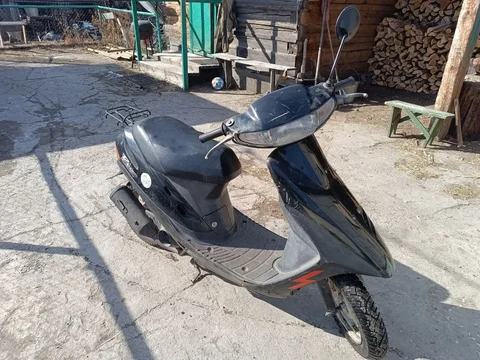 Продам HONDA DIO 27 - Шины в Чита