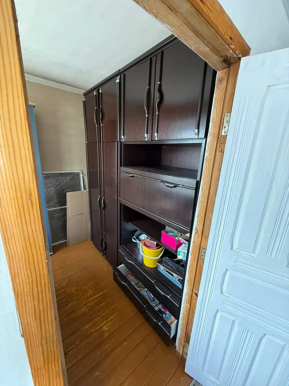 Продам большой вместительный шкаф - Мебель (Для дома и дачи) в Неизвестно