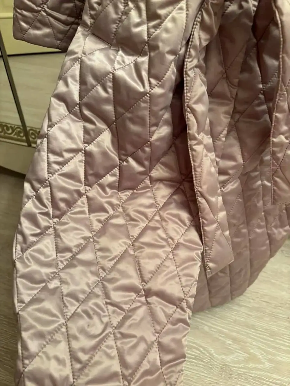 Продам стеганое пальто Electrastyle демисезонное - Верхняя одежда (Одежда) в Неизвестно