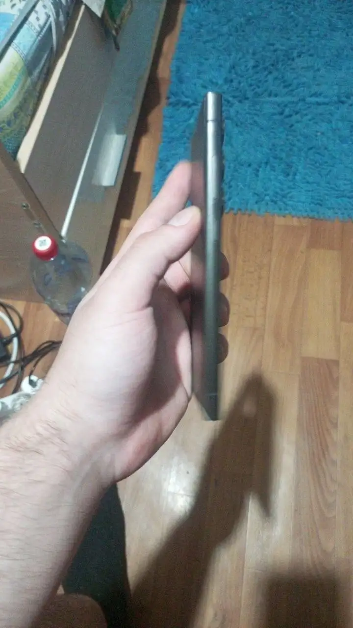 Продам Samsung S24 Ultra 512/12 с повреждением экрана - Смартфоны (Электроника) в Чита