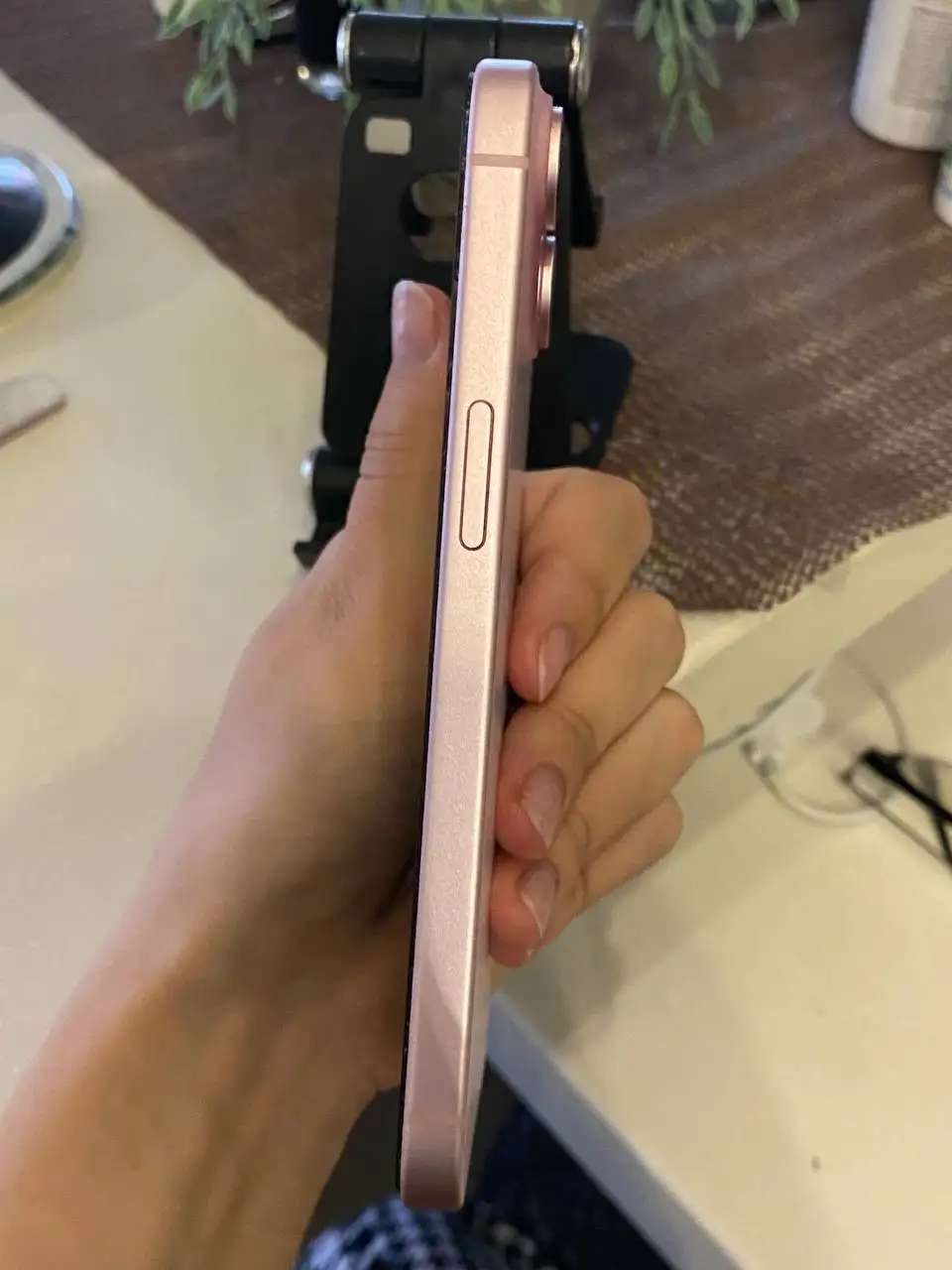 Продам iPhone 15 128gb в отличном состоянии - Смартфоны (Электроника) в Чита