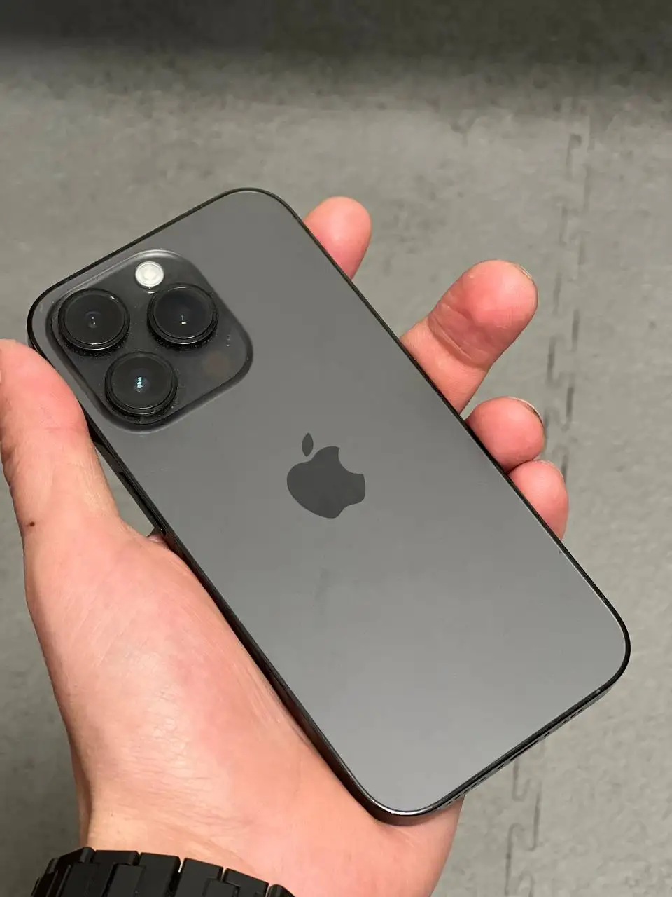 Срочно продам iPhone 14 Pro 128GB - Мобильные телефоны (Электроника) в Чита