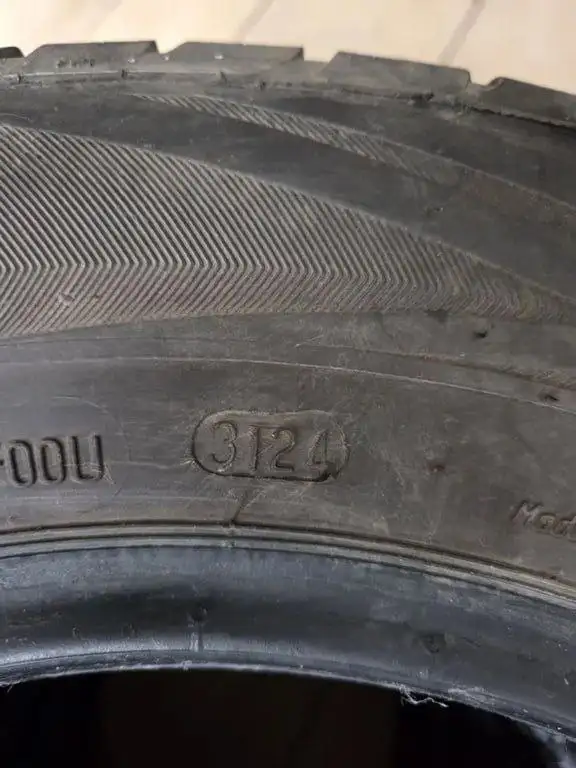 Продажа летних шин Viatti 195/65 R15 - Шины (Авто) в Чита