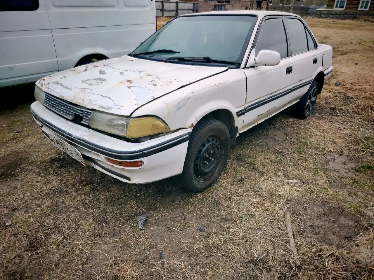 Toyota Corolla 89 механика - Легковые автомобили (Авто) в Чита
