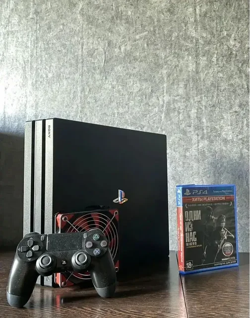 Продам PlayStation 4 Pro 1TB с играми - Телефоны в Чита