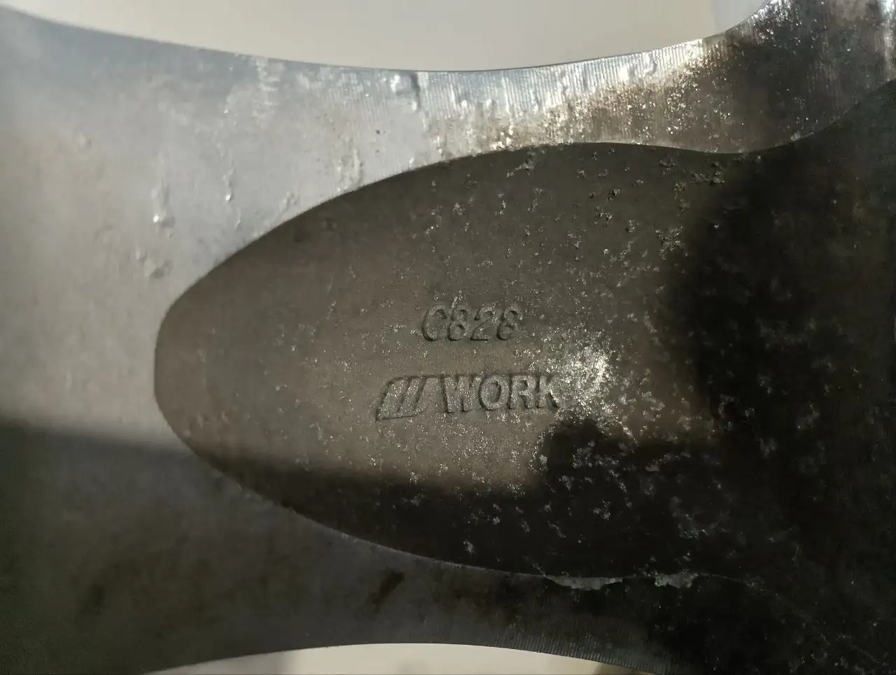 Продам 4 шины и 2 докатки на литье WORK - Шины и диски (Авто) в Чита