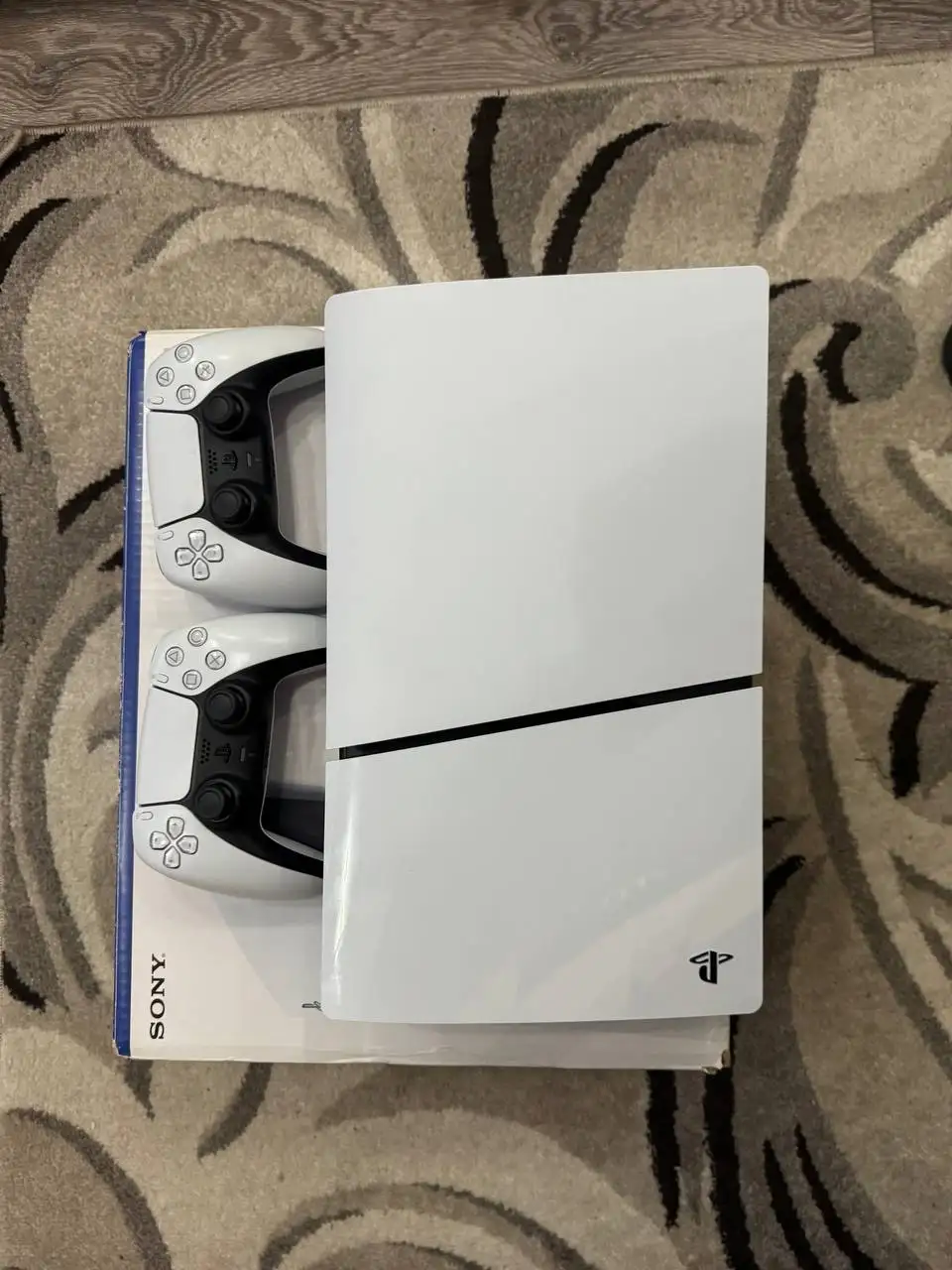 Продам Playstation 5 slim 1tb - Игровые приставки (Электроника) в Чита