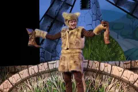 Спектакль "Кот в сапогах" - Коллекционирование в Магнитогорск