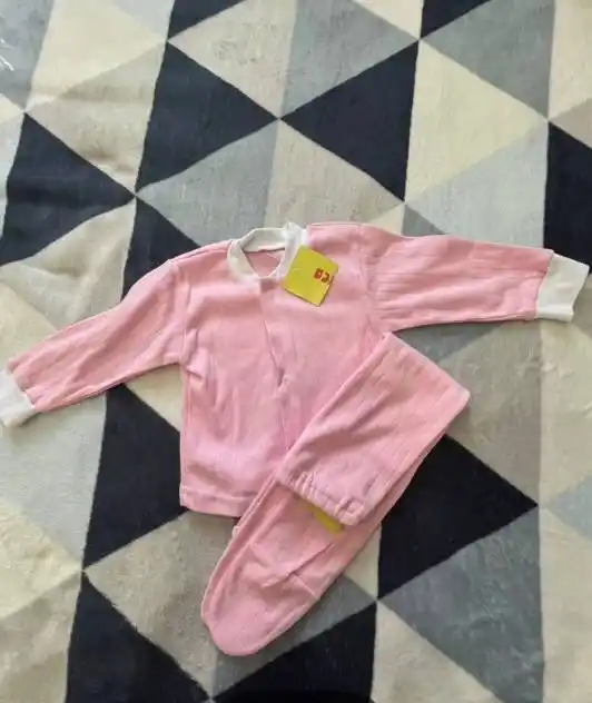 Костюм новый 62-68 размер - Одежда в Казань