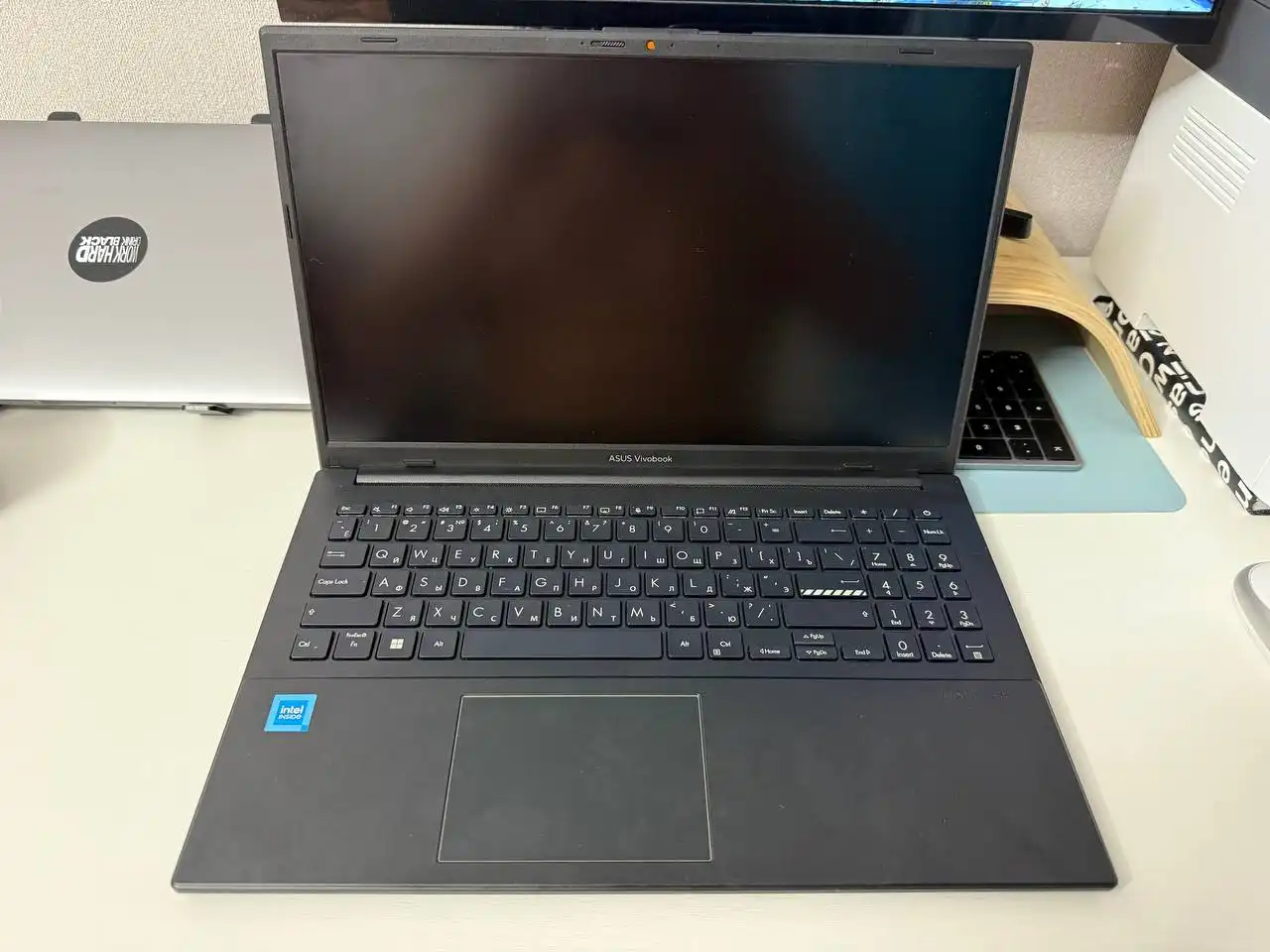 Ноутбук ASUS Vivobook 15 E1504GA-BQ561