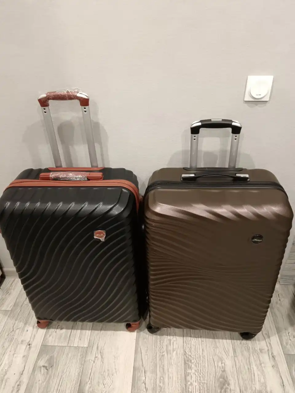 Чемоданы по акции