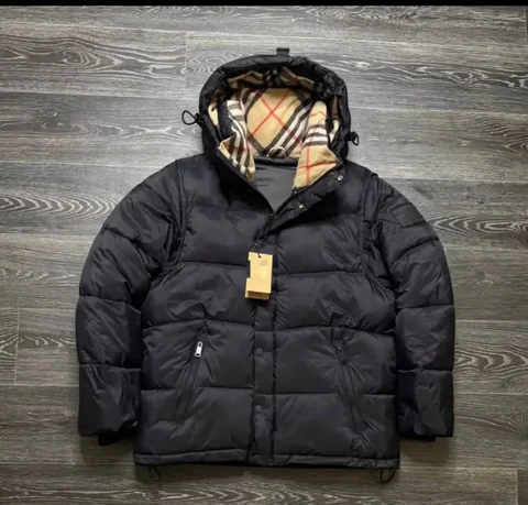 Продажа куртки Burberry размер М - частное объявление в Казань