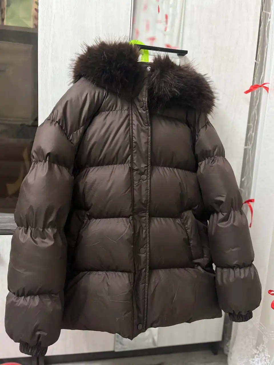 Продам зимнюю куртку