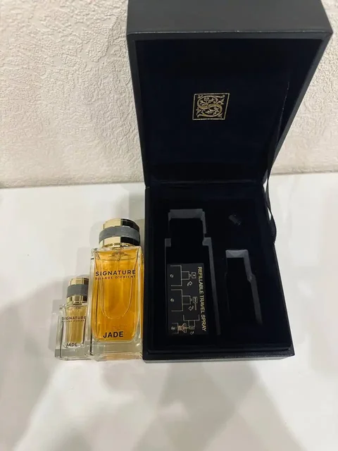 Продажа духов с миниатюрой и аксессуаром - Красота и здоровье в Казань