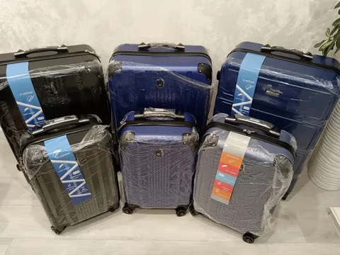 Чемоданы влагостойкие противоударные - Хобби и отдых в Казань