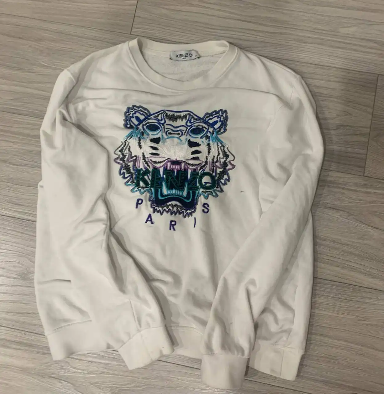 Продам свиншот Kenzo