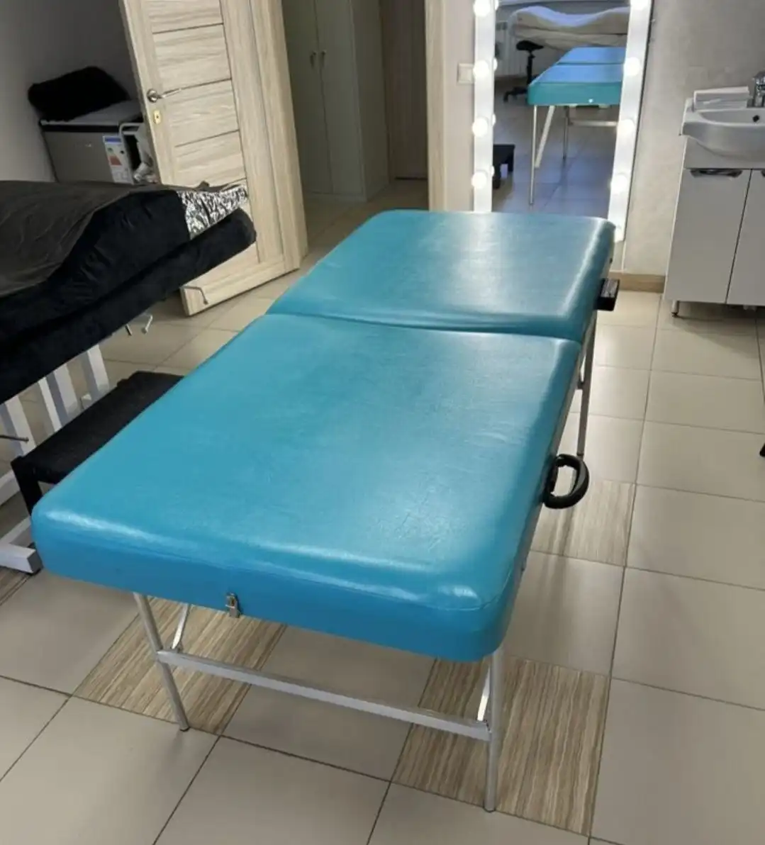 Косметологическая кушетка 180x80