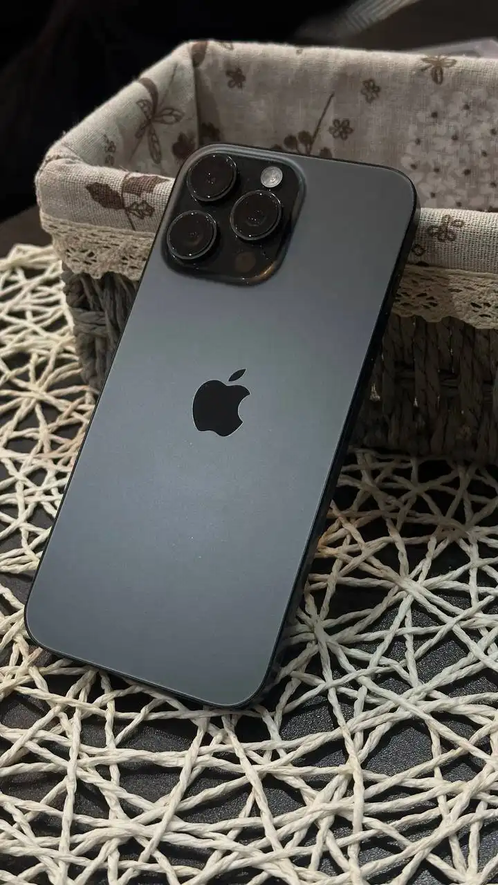 Продажа iPhone 16 Pro Max 256 ГБ