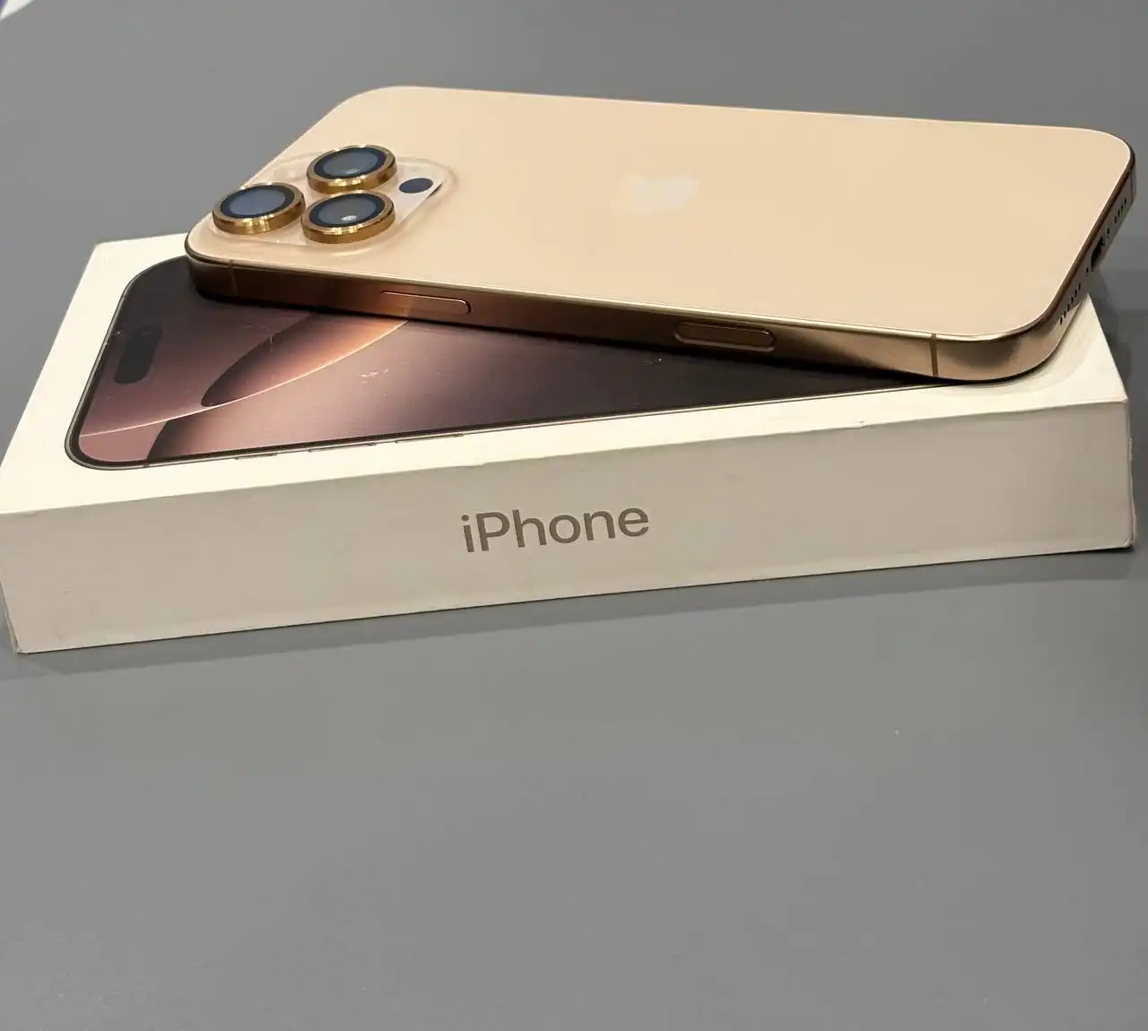 Продам iPhone 16 Pro Max 512 ГБ