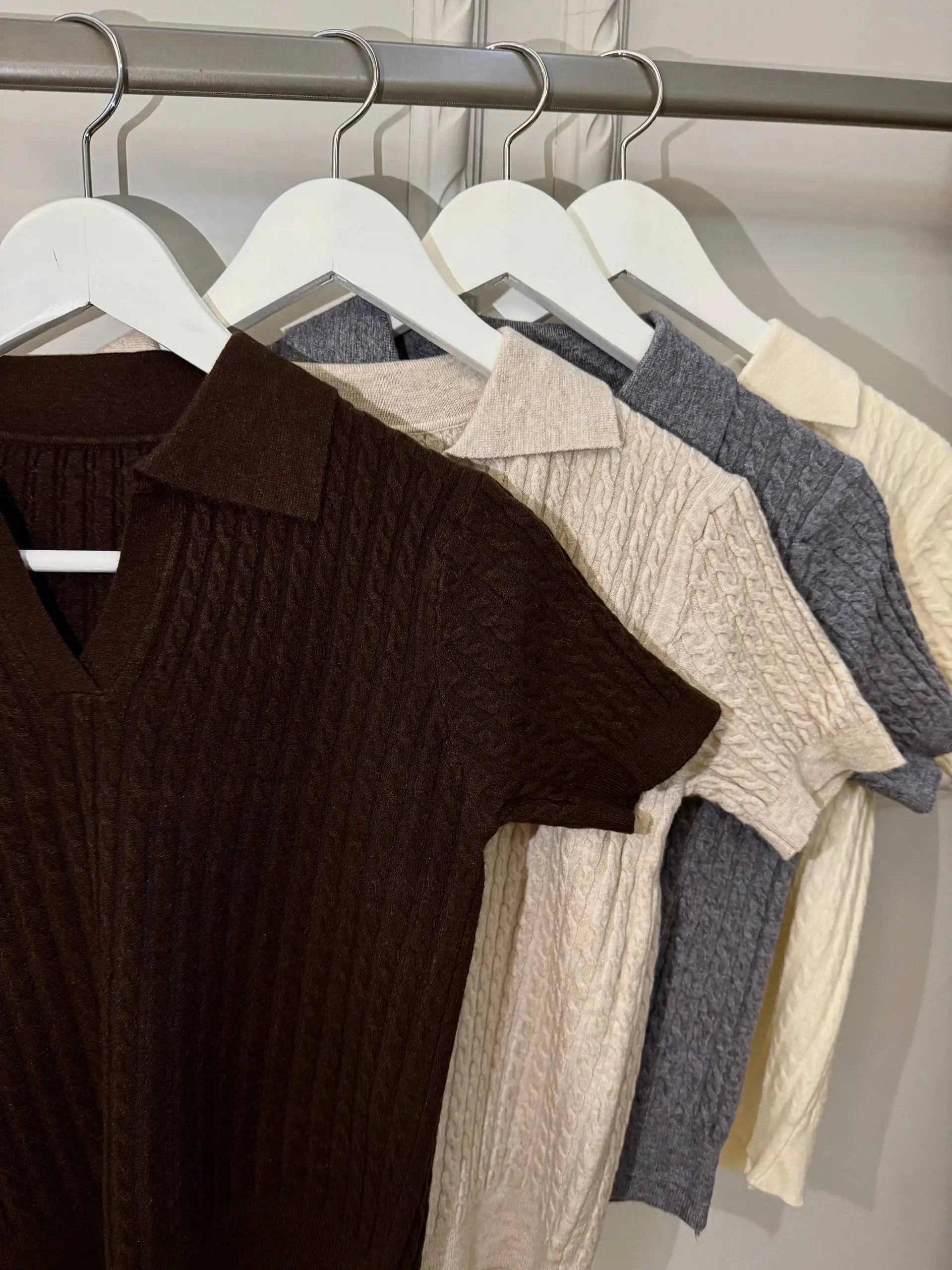 Трикотажное поло для гардероба