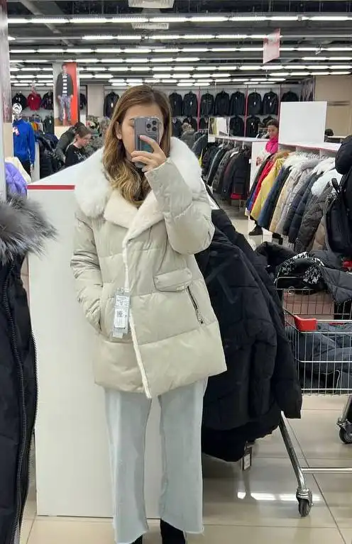 Продажа зимних курток и аксессуаров - Верхняя одежда (Одежда) в Казань