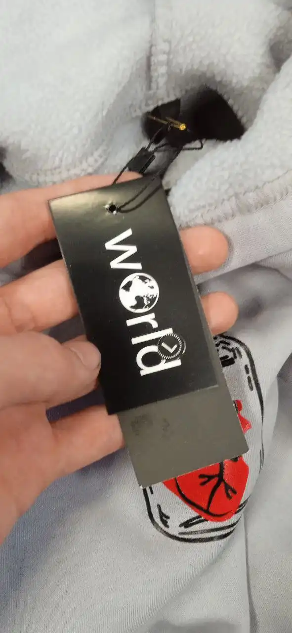 Продам худи, абсолютно новые, размеры М и 2XL - Худи (Одежда) в Казань