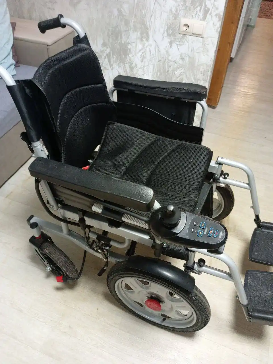 Продается уличная электроколяска - Электроколяски (Барахолка) в Казань