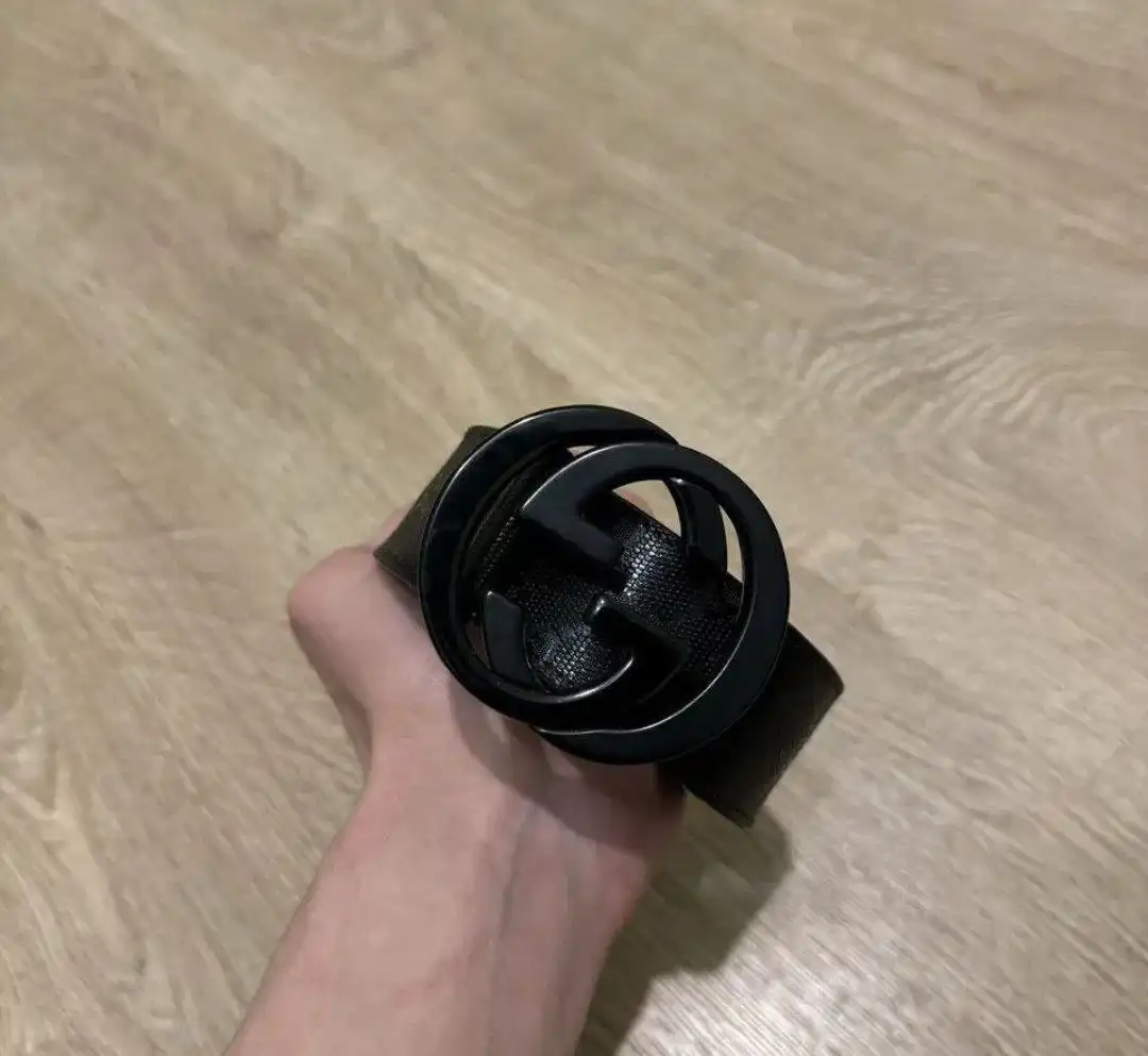 Джинсы Zara slim fit (S) и ремни Hermes, Gucci - Джинсы и аксессуары (Одежда) в Казань