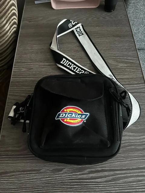 Сумка через плечо в отличном состоянии - Брюки/джинсы в Казань