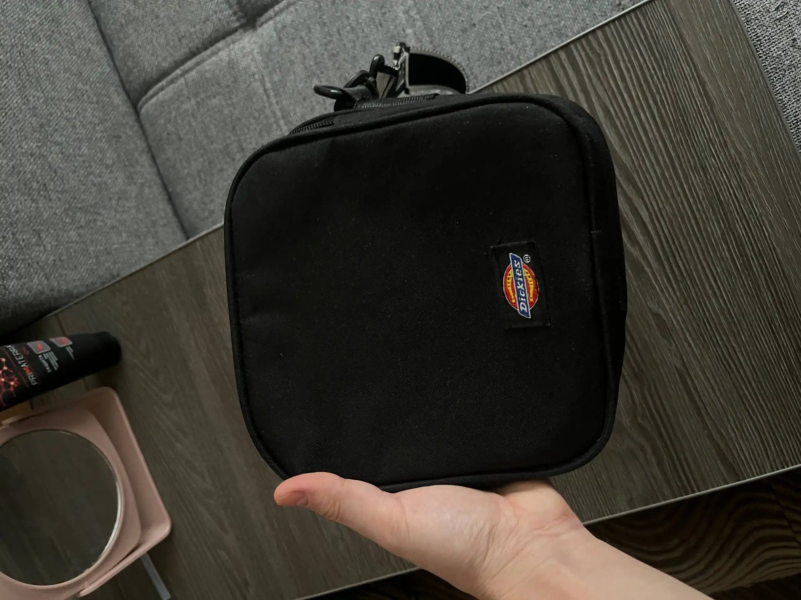 Сумка через плечо в отличном состоянии - Аксессуары (Одежда) в Казань