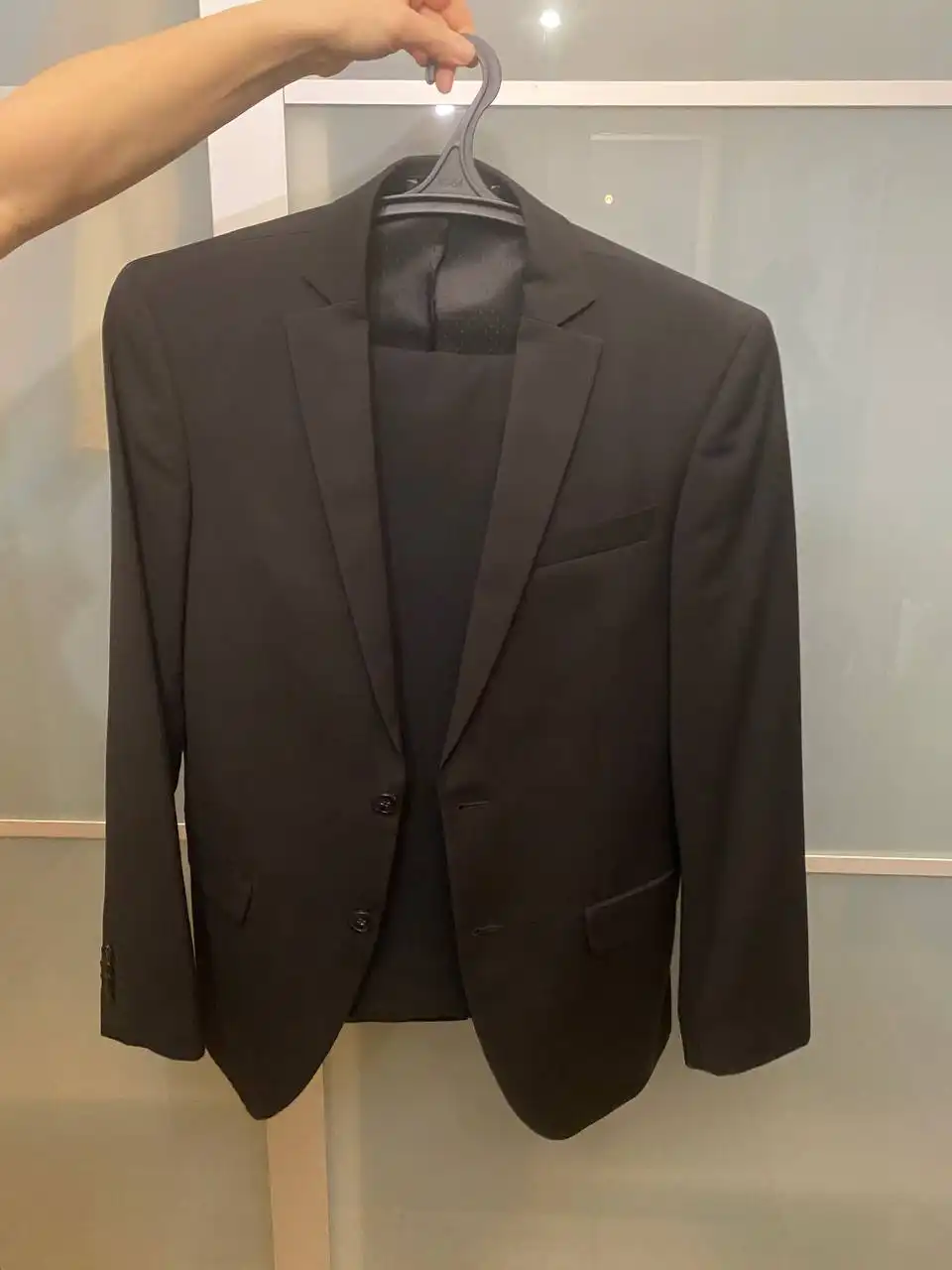 Продам черный костюм - Мужская одежда (Одежда) в Казань