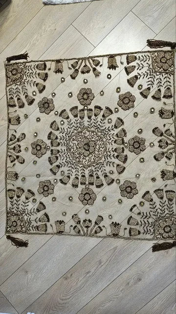 Продажа скатерти ручной работы из бисера и бус с наволочками - Хобби и отдых в Казань