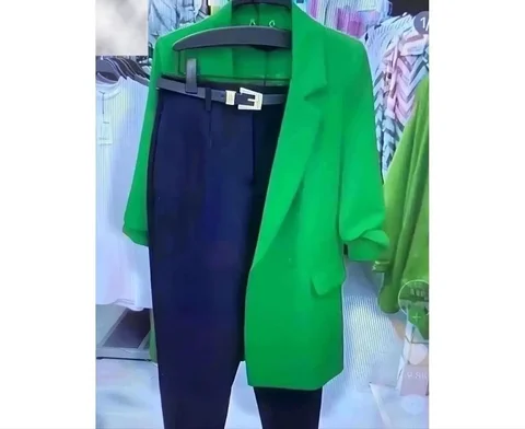 Продам костюм новый размер 50-52 - Брюки/джинсы в Казань