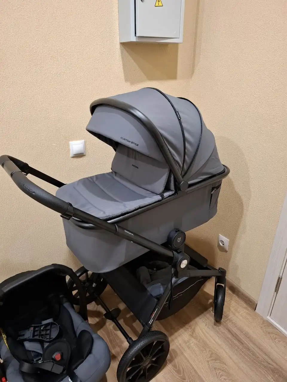 Продаётся коляска Jovola 3в1 - Коляски (Товары для детей) в Казань