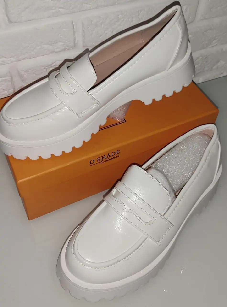 Продажа лоферов и пальто в Казани - Обувь и верхняя одежда (Одежда) в Казань