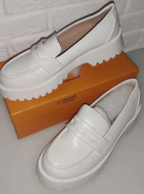 Продажа лоферов и пальто в Казани - Брюки/джинсы в Казань