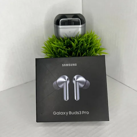 Наушники Samsung Galaxy Buds 3 Pro реплика - Бытовая техника для волос в Казань