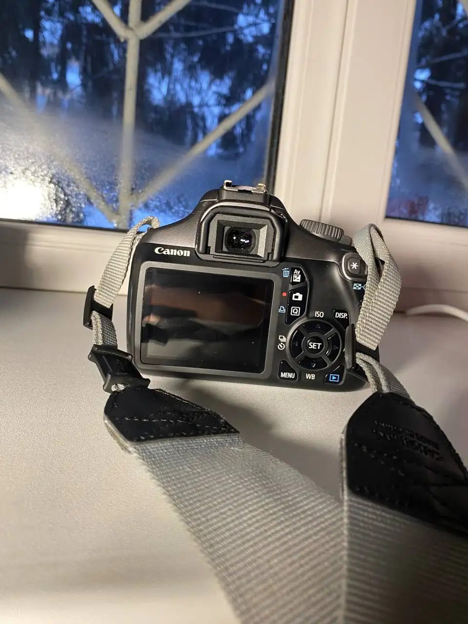 Продам фотоаппарат CANON EOS 1100D - Фотоаппараты (Электроника) в Казань