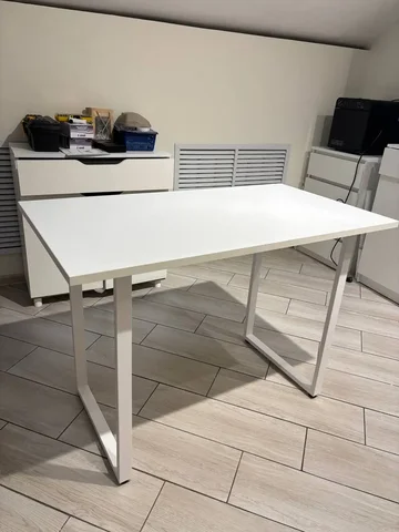 Продажа стола в идеальном состоянии - Для дома и дачи в Казань