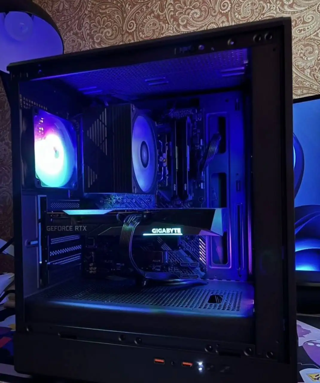 Продажа двух компьютеров - Компьютеры (Электроника) в Казань