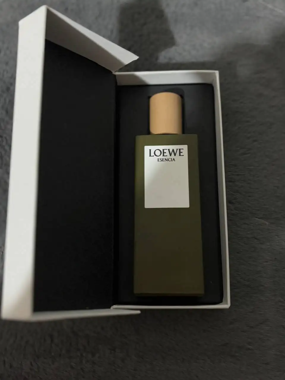 Парфюмерная вода Loewe Esencia мужская - Парфюмерия (Барахолка) в Казань