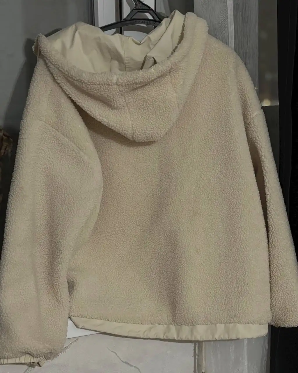 Двусторонняя куртка размер М - Верхняя одежда (Одежда) в Казань